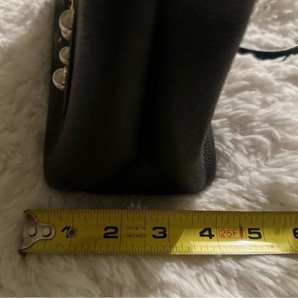 Kate Spade Pearl Purse - Picture 6 of 8